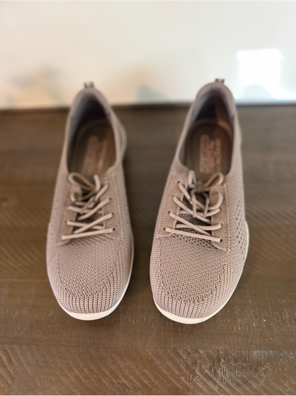 Sketchers Beige Women’s Athletic Sneakers